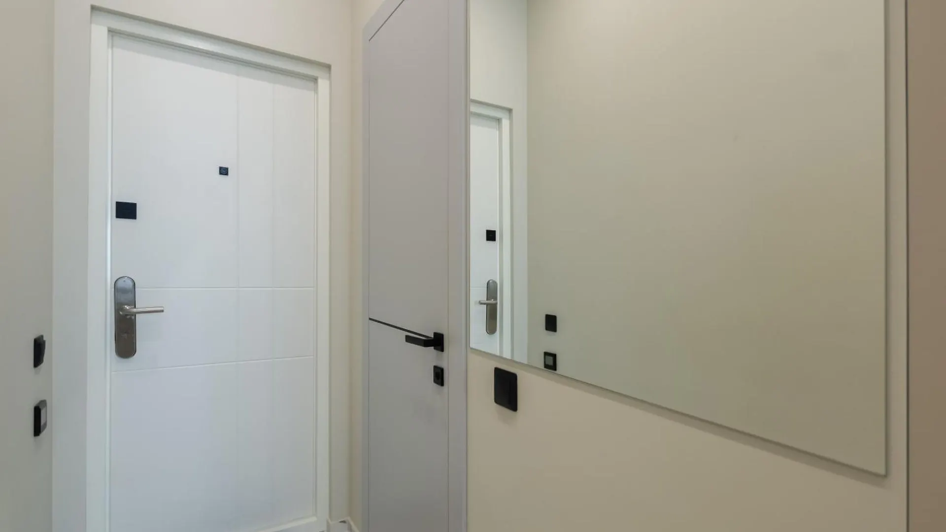 Petrovdom Apartments 24-280A In Rc Manhattan, Beresteiskyi 11 Kiev